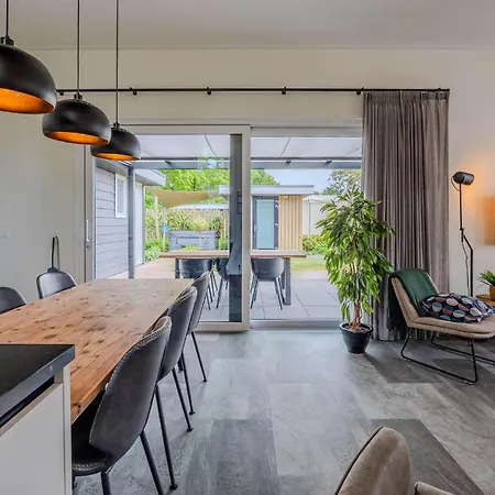 3 Bedroom In *