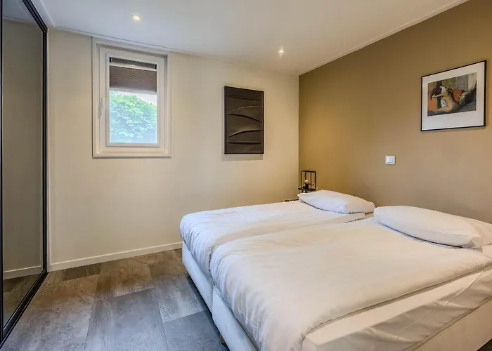 Дом отдыха 3 Bedroom In *